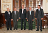 Abrir foto en nueva ventana: Foto de familia: José Celma Prieto, Miguel Fernández Ordóñez, Su Majestad el Rey, Joaquim Muns Albuixech y David Vegara