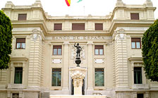 The main facade of the Seville branch office. 