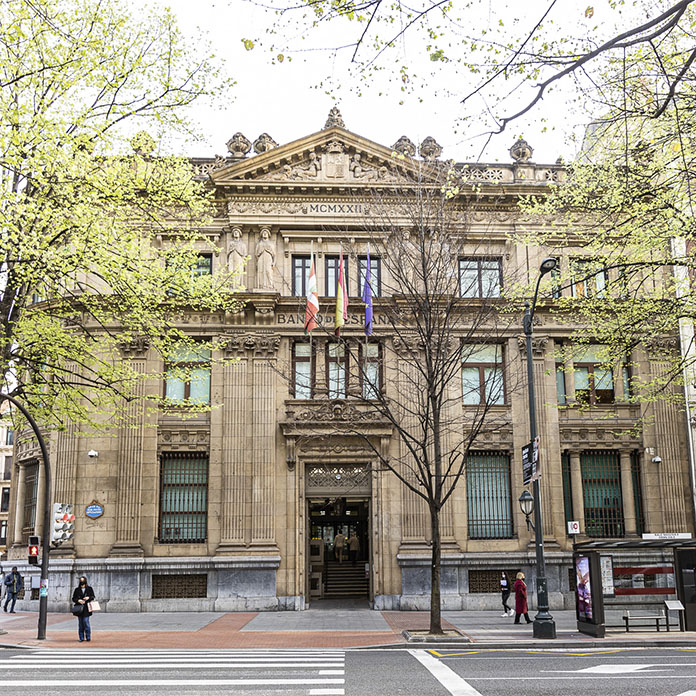 The main facade of the Bilbao branch office