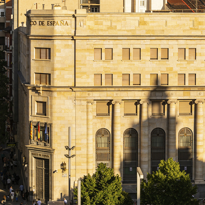 The main facade of the Zaragoza branch office.