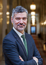 Víctor Lapuente